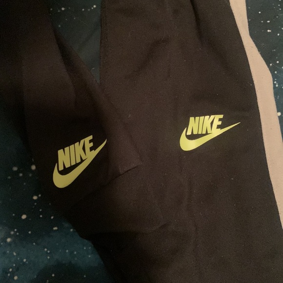 Nike toddler black tracksuit size 2T - Picture 3 of 4